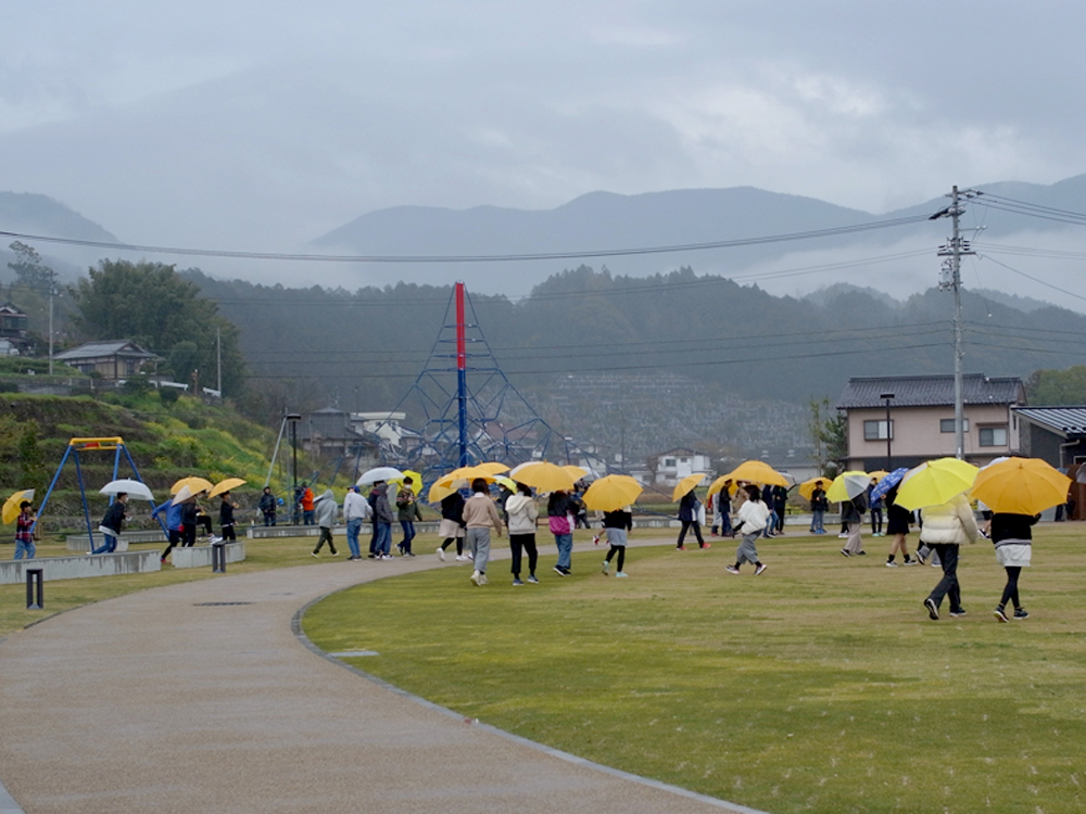 肱川河川沿い復興公園（愛称：どすこいパーク）が、一部オープンしました